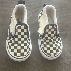 Toddle Vans size 6, checker board print lightly worn